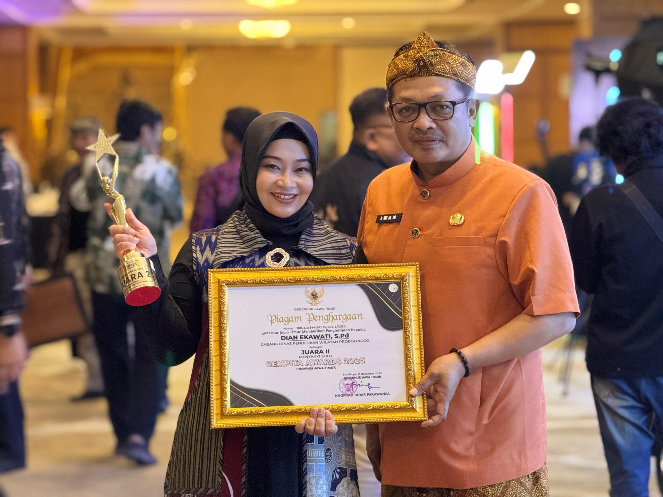 WhatsApp Image 2025-12-17 at 09.38.03